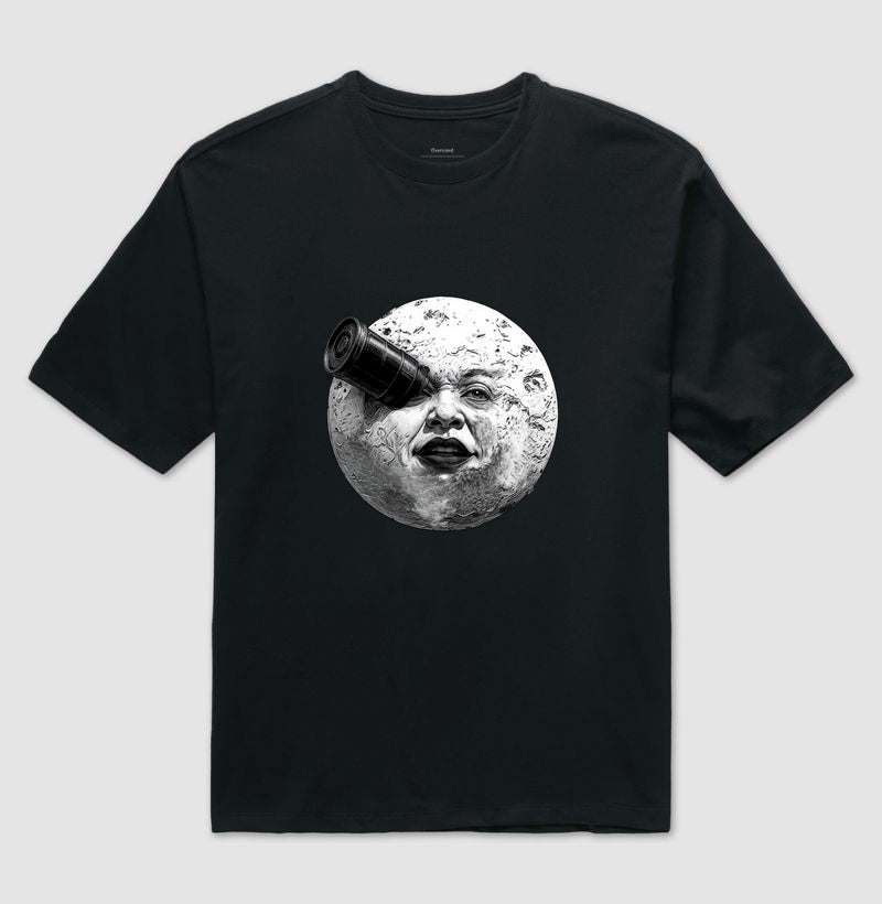 Camiseta Oversized  Viagem à Lua