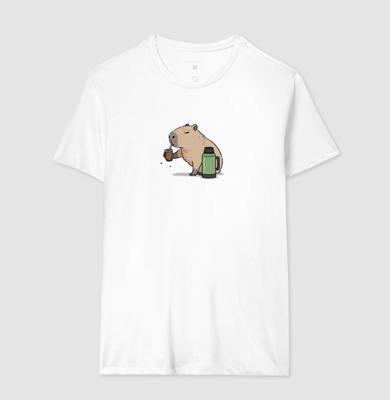 Capivara tomando tereré