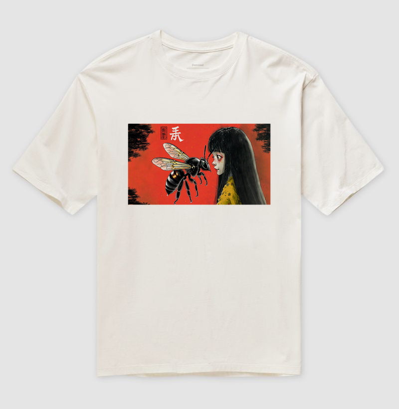 Camiseta Oversized Bee